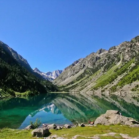 T2 Avec Terrasse, Coin Nuit, Parking Et Proximite Telecabine - 4 Pers. - Fr-1-401-66 Cauterets