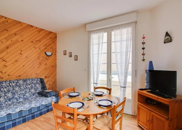 T2 Avec Terrasse, Coin Nuit, Parking Et Proximite Telecabine - 4 Pers. - Fr-1-401-66 Апартаменты *